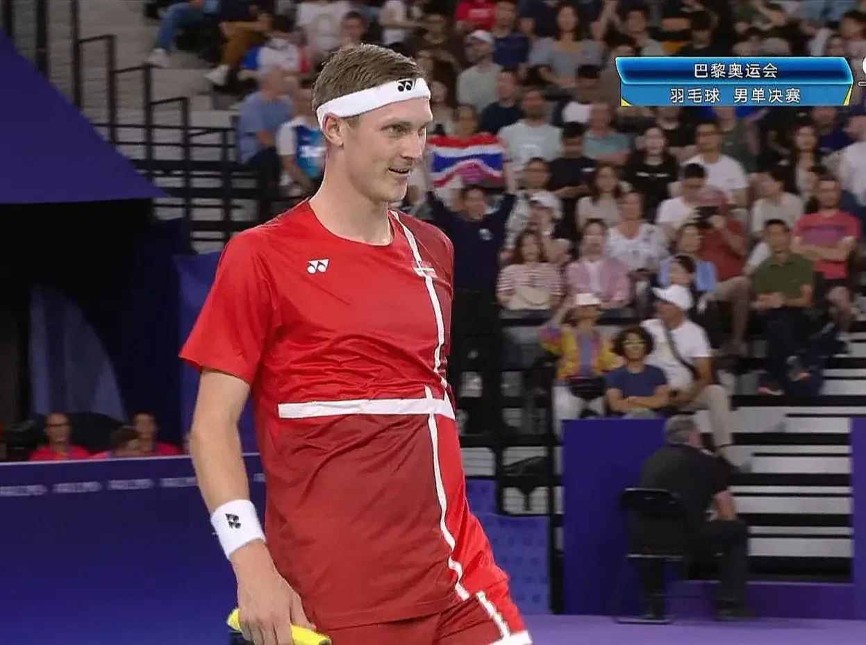 关于泰国队逆转丹麦队，安赛龙扛起全队的信息