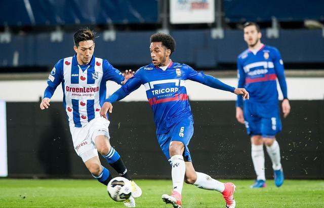 日本队翻盘法国队，波尔惊艳四座